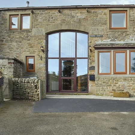 White Abbey * Kildwick